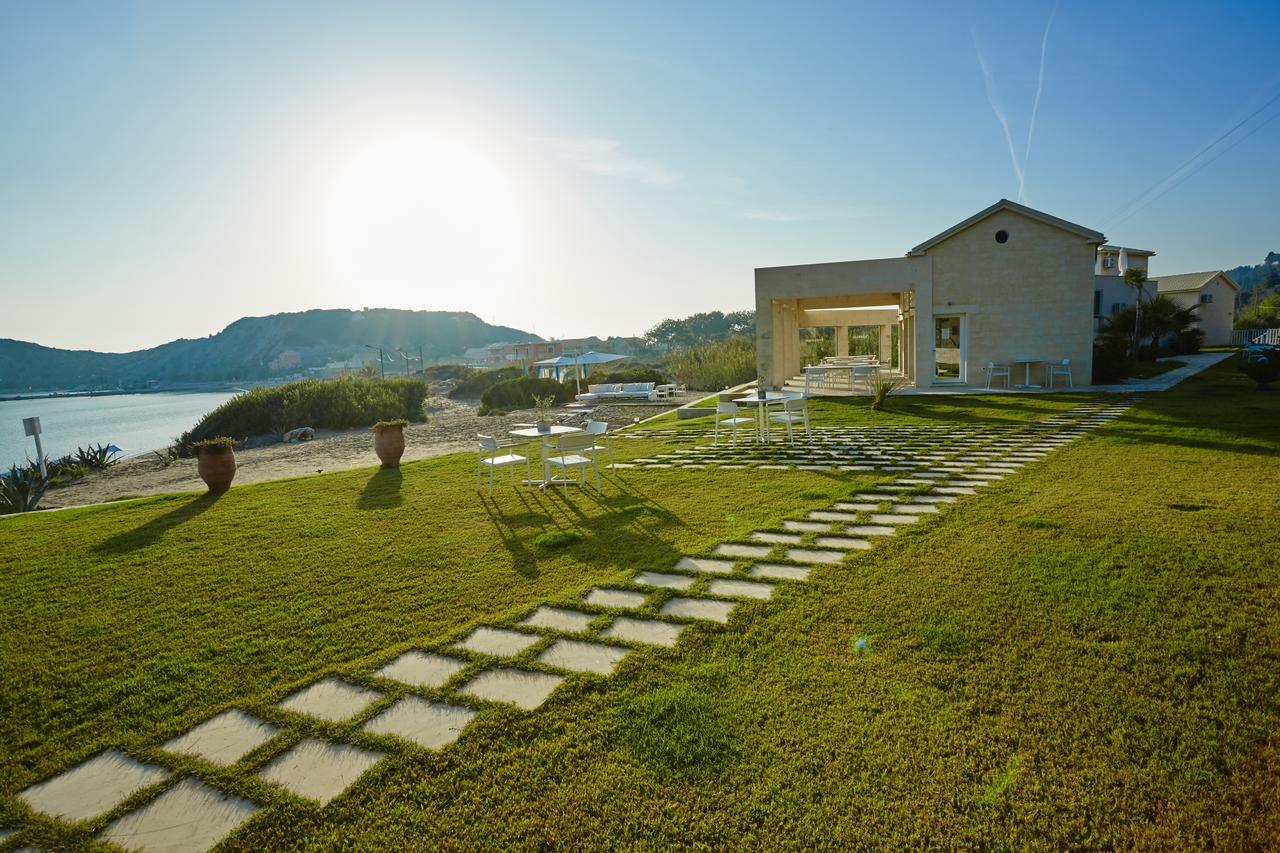 Acantha Boutique Hotel Ereikoussa Extérieur photo